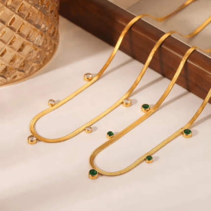 Minimal Drop Necklace